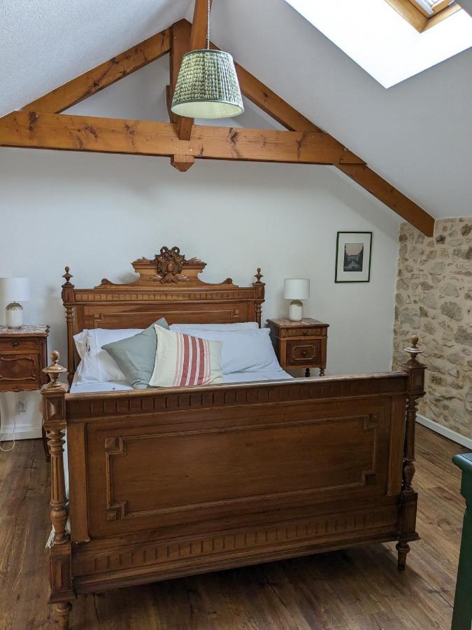 3 Self-Contained Gites With Pool And Games Room Saint-Georges-de-Noisne ภายนอก รูปภาพ
