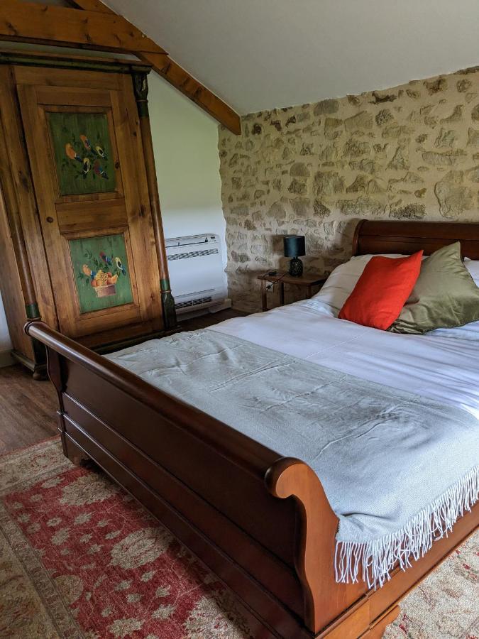 3 Self-Contained Gites With Pool And Games Room Saint-Georges-de-Noisne ภายนอก รูปภาพ